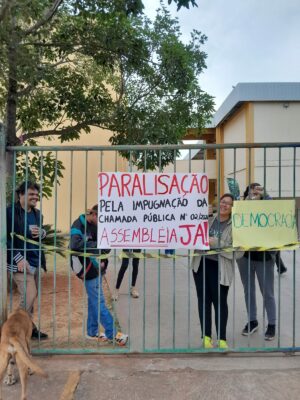 Estudantes do IFG realizam paralisação contra suspensão da oferta dos cursos de Artes Visuais e Cinema e Audiovisual