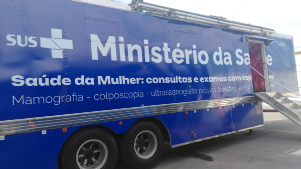 Carreta da Saúde oferece exames gratuitos para mulheres sem necessidade de regulação prévia